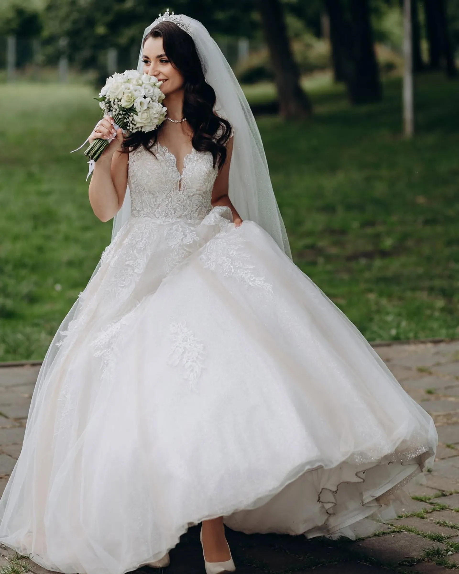 Bridal styling in Nice by Khrysty Burych, hairstylist Côte d'Azur
